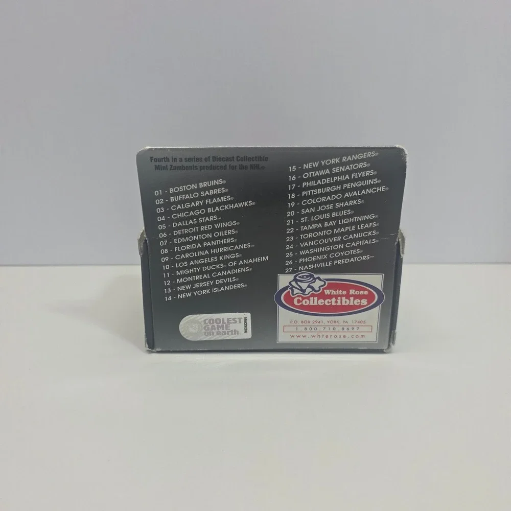 White Rose Collectibles 1999 Ottawa Senators Zamboni 1:50 Diecast NHLZ99020W-16
